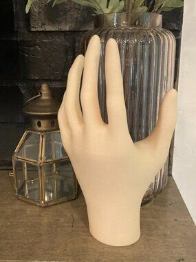 Beige Oak Wood Plastic Mannequin Hand Jewelry Display Ring Holder NWOT